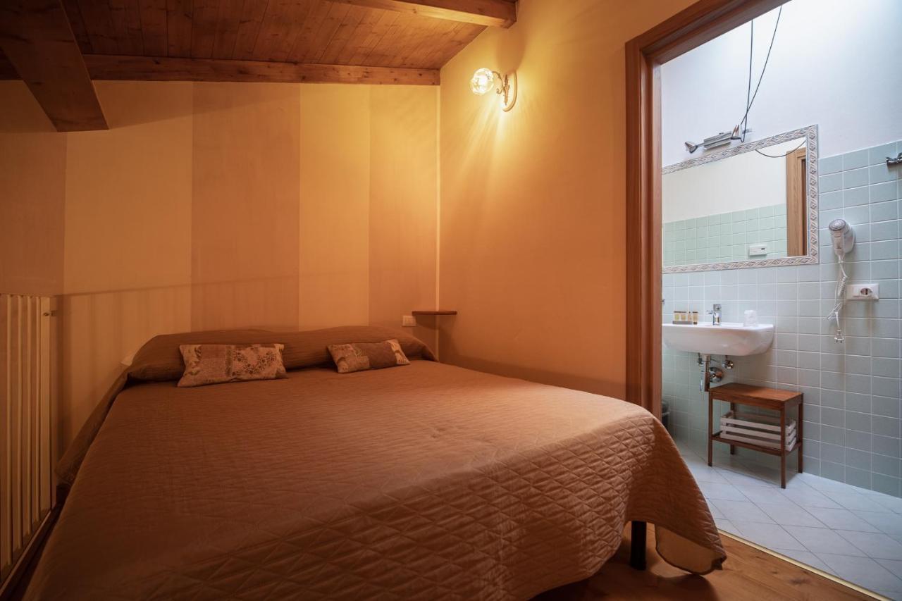 La Corte Dei Tre Torre del Lago Puccini Bagian luar foto